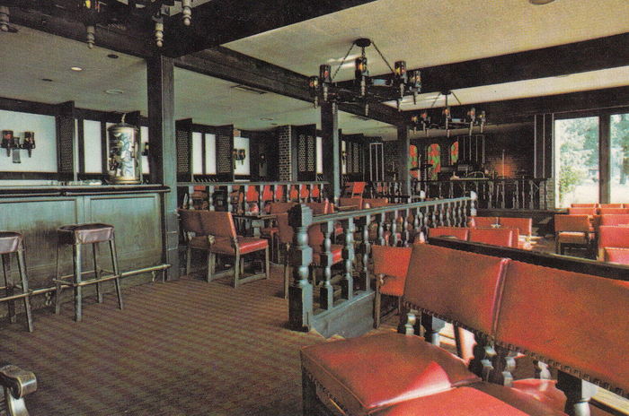 St. Clair Inn (St Clair Inn) - Postcard (newer photo)